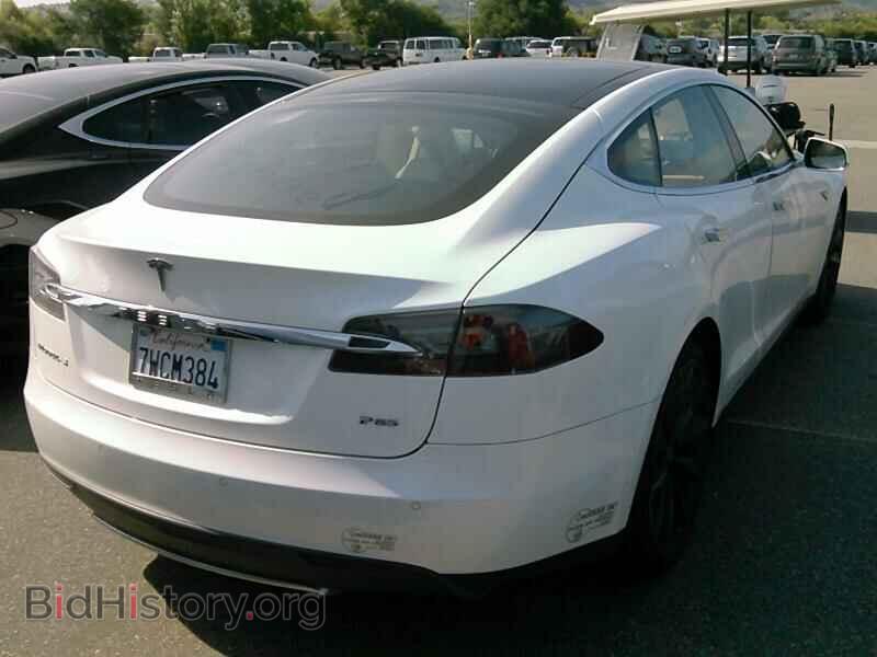 2013 Tesla Model S - VIN: 5YJSA1DPXDFP23123 - Photo 2