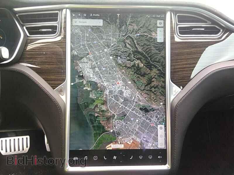 2015 Tesla Model S - VIN: 5YJSA4H45FF080538 - Фото 4