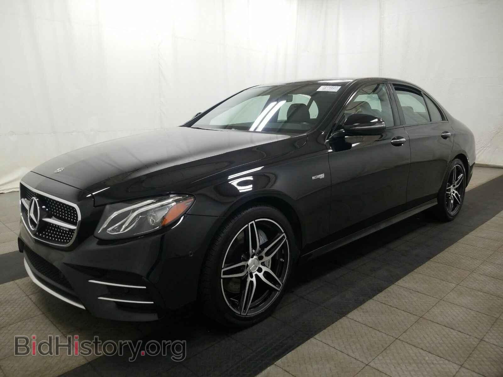 Photo WDDZF6EB1JA484703 - Mercedes-Benz E-Class 2018
