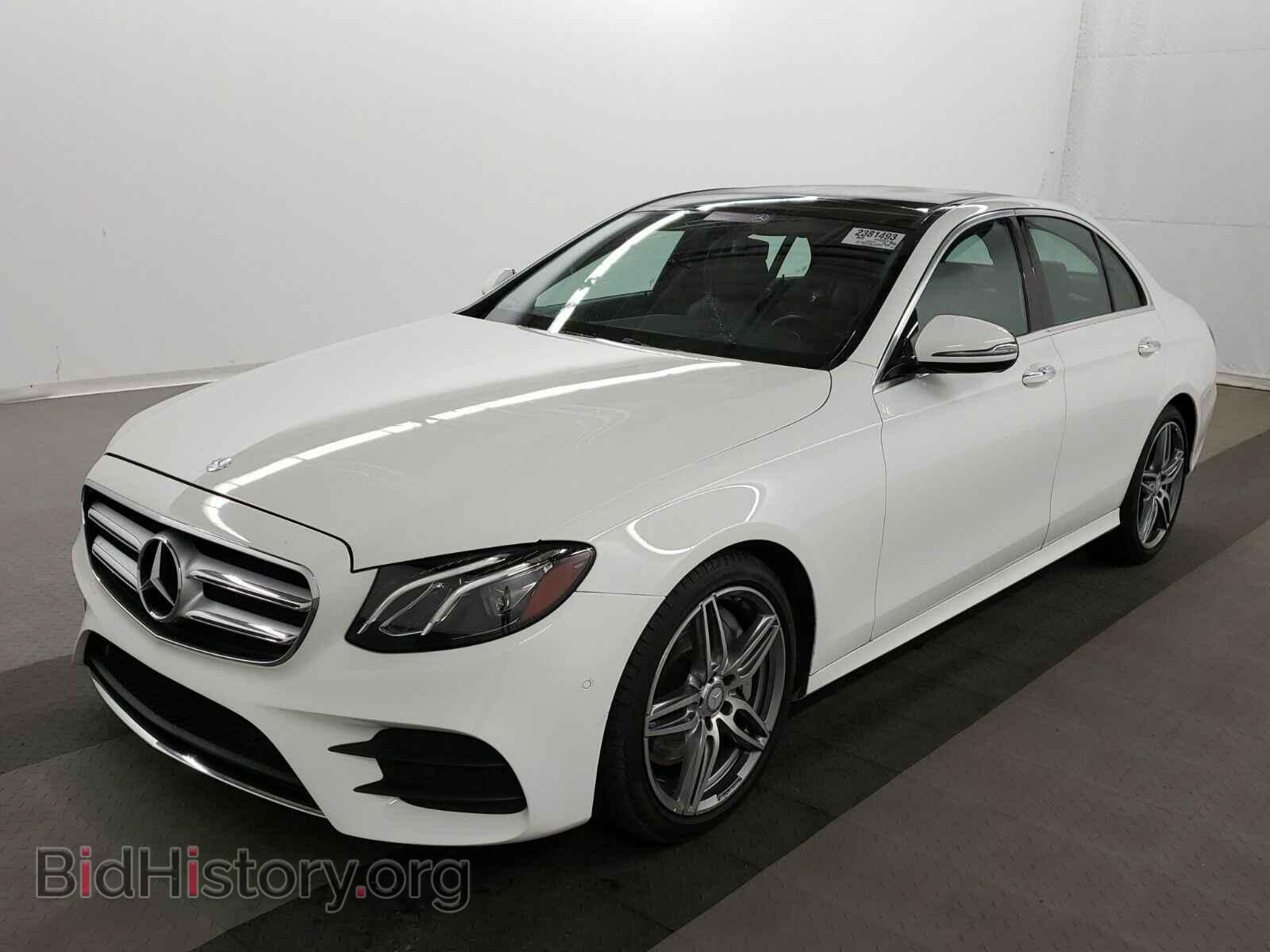 Photo WDDZF4JB0HA048137 - Mercedes-Benz E-Class 2017