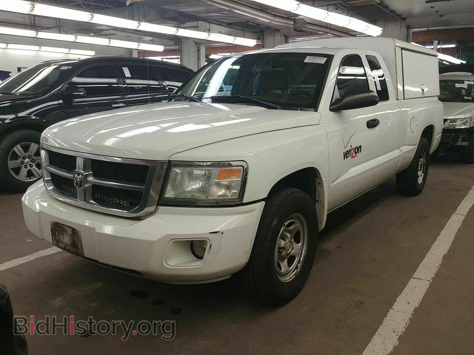 Photo 1D7CE2BK2AS179095 - Dodge Dakota 2010