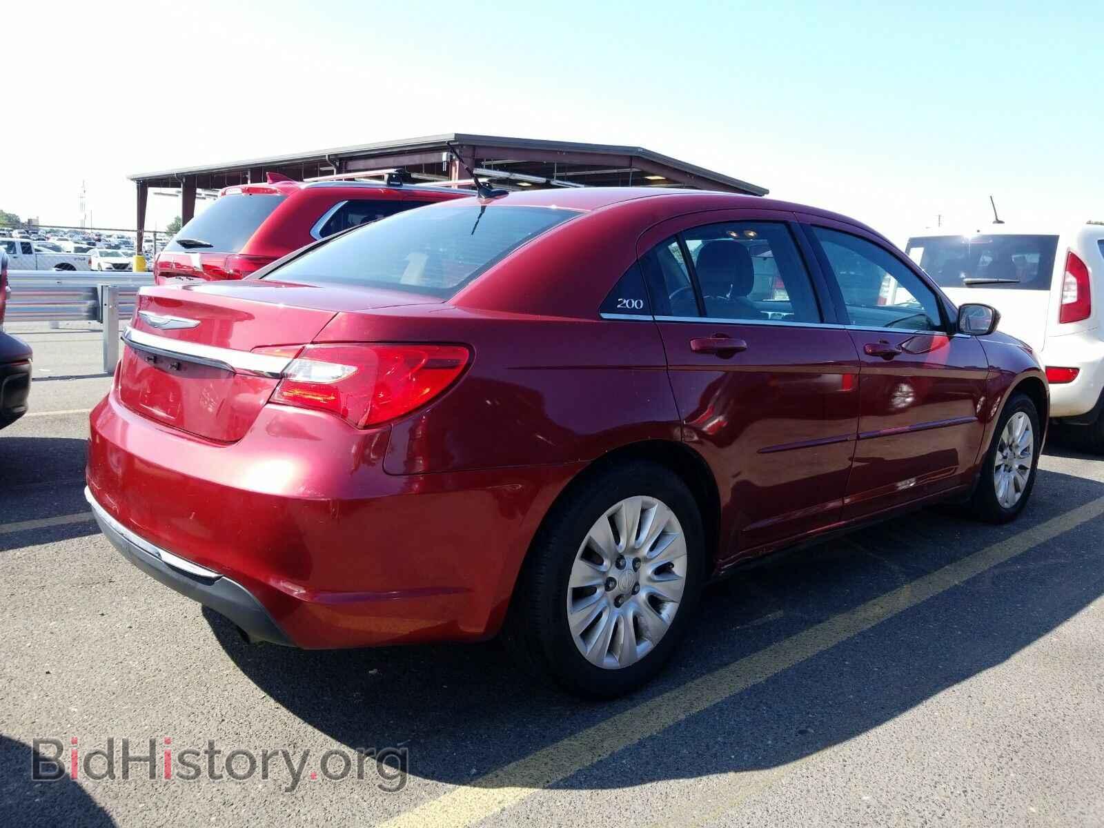2011 Chrysler 200 - VIN: 1C3BC4FB5BN558050 - Фото 2