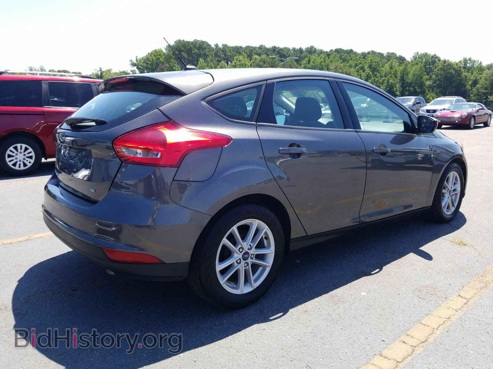 2018 Ford Focus - VIN: 1FADP3K29JL265020 - Фото 2