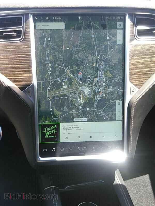 2016 Tesla Model S - VIN: 5YJSA1E42GF129330 - Photo 4