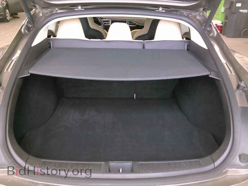 2015 Tesla Model S - VIN: 5YJSA1E23FF112498 - Photo 7