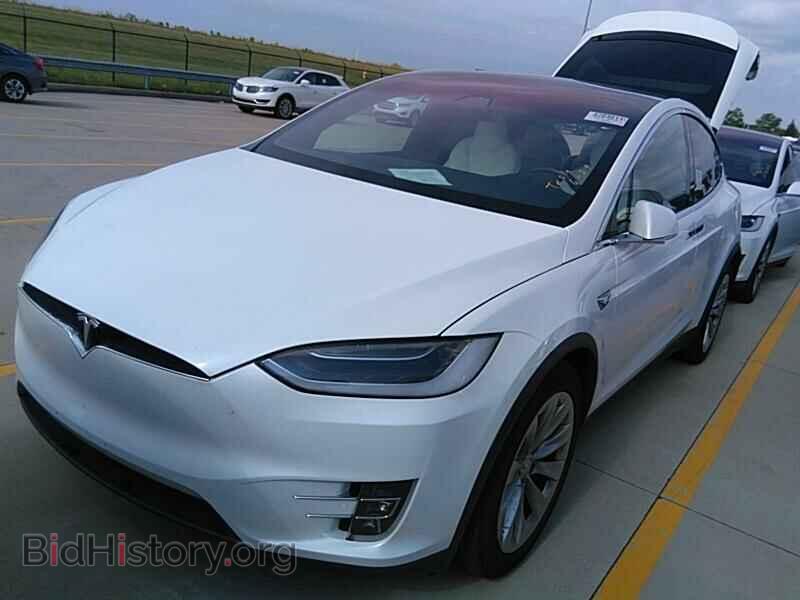 Photo 5YJXCBE27HF043789 - Tesla Model X 2017