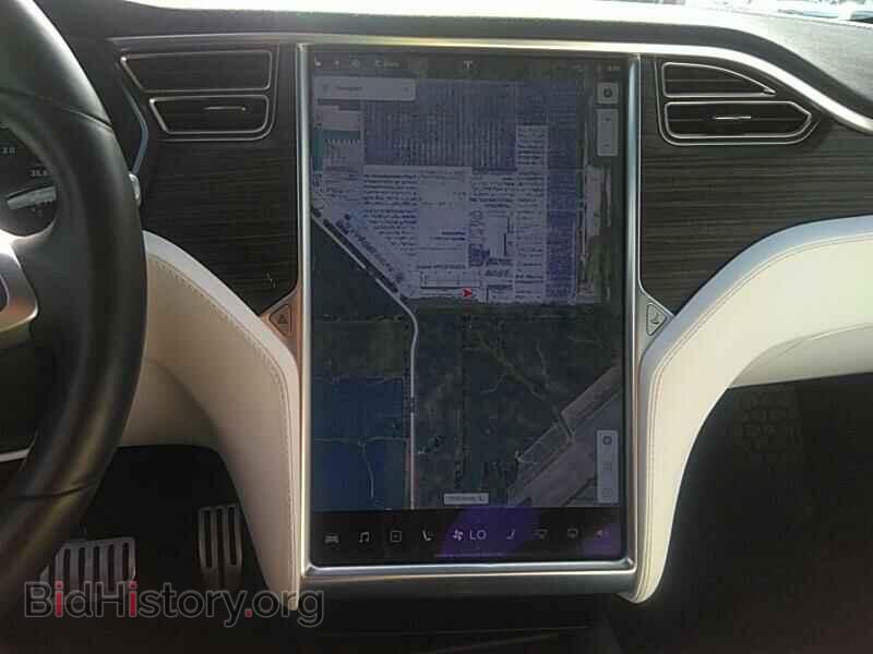 2016 Tesla Model X - VIN: 5YJXCBE47GF030024 - Фото 4