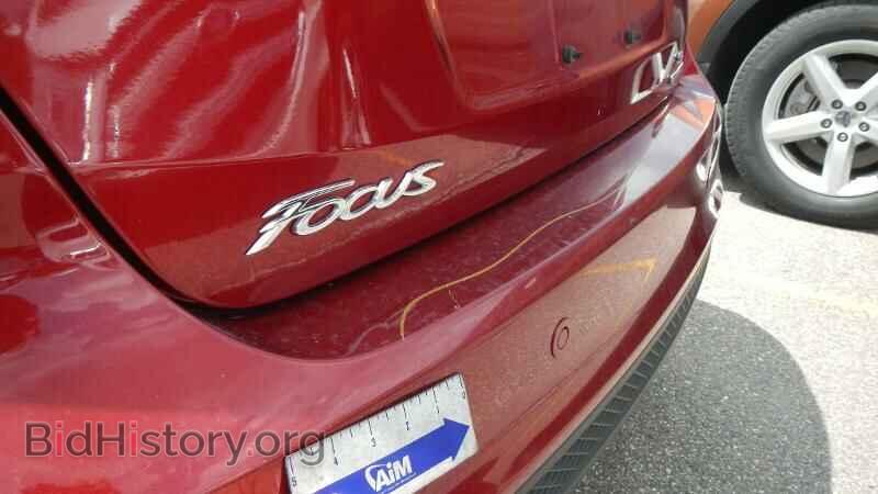 2016 Ford Focus - VIN: 1FADP3F29GL257728 - Фото 9