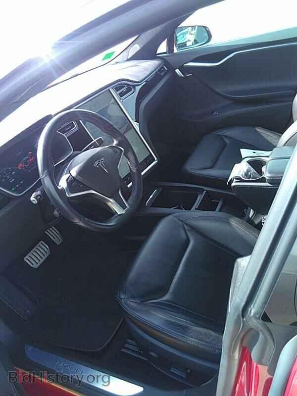 2016 Tesla Model S - VIN: 5YJSA1E41GF131991 - Фото 3