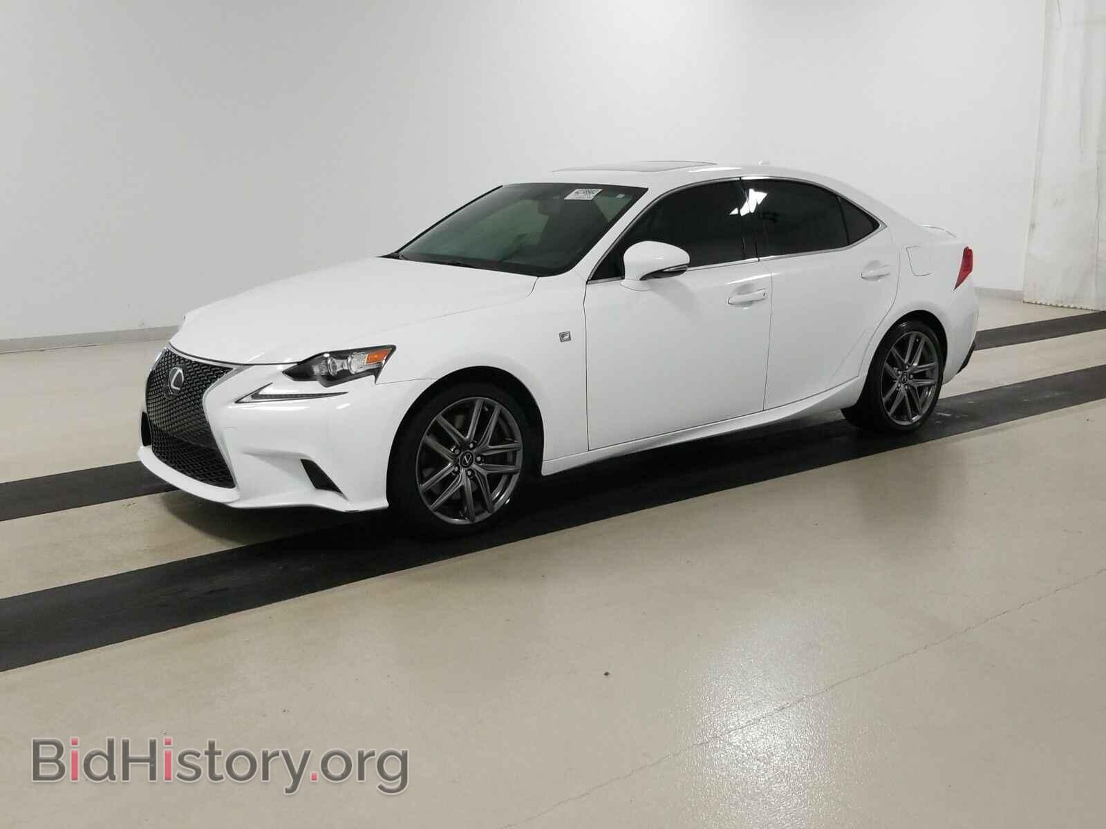 Photo JTHBA1D28G5032231 - Lexus IS 200t 2016
