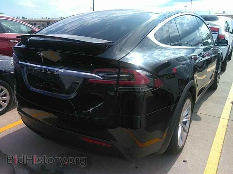 2018 Tesla Model X - VIN: 5YJXCDE47JF138355 - Фото 2