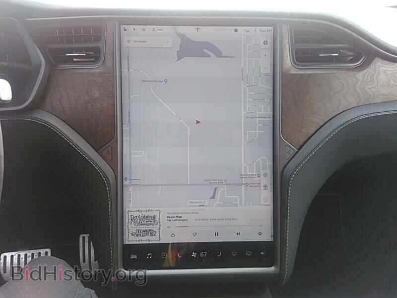 2018 Tesla Model X - VIN: 5YJXCDE47JF138355 - Фото 4