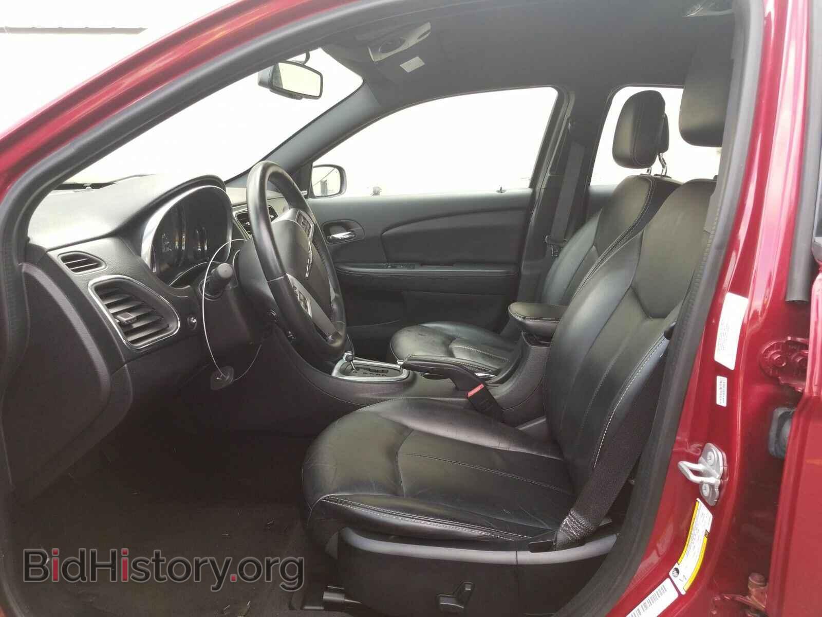 2014 Chrysler 200 - VIN: 1C3CCBCG4EN199044 - Фото 3