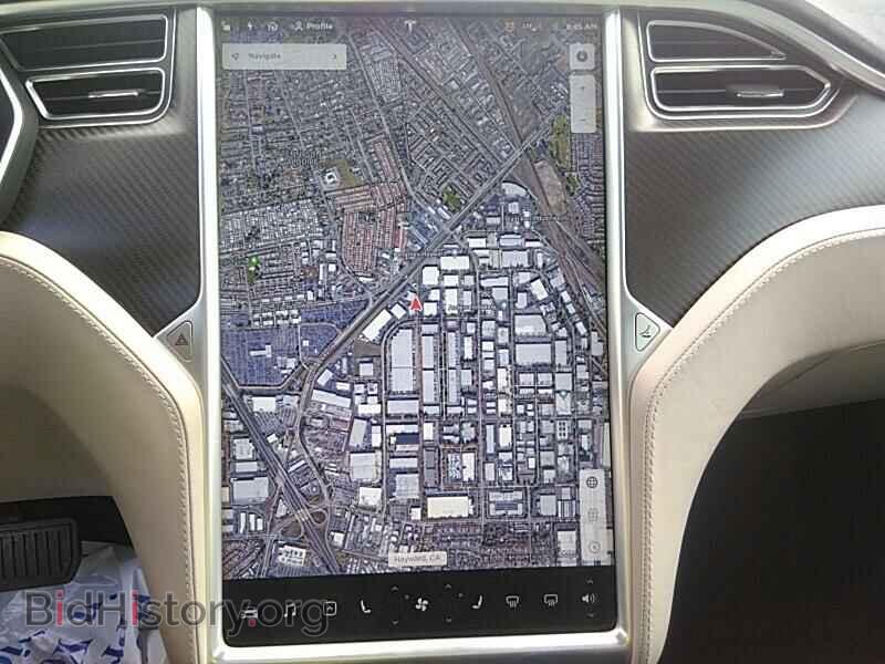 2016 Tesla Model S - VIN: 5YJSA1E21GF129737 - Фото 4
