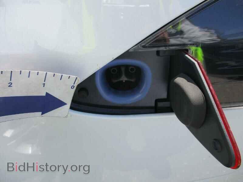 2016 Tesla Model S - VIN: 5YJSA1E44GF135050 - Фото 11