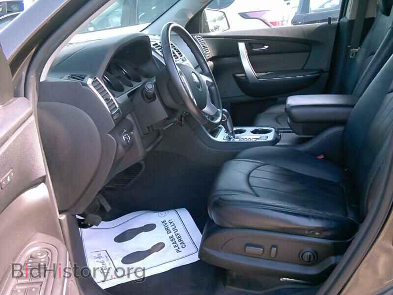 2010 GMC Acadia - VIN: 1GKLVNED0AJ146325 - Фото 3