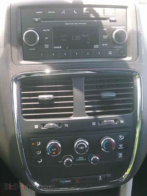 2017 Dodge Grand Caravan - VIN: 2C4RDGCG6HR600486 - Фото 4