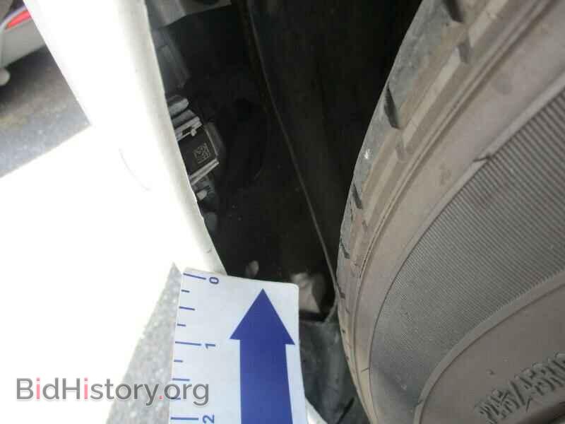 2014 Tesla Model S - VIN: 5YJSA1S19EFP63399 - Photo 9