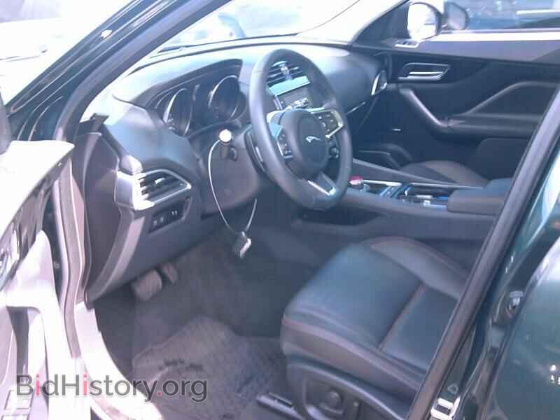 2018 Jaguar F-PACE - VIN: SADCK2GX4JA294265 - Фото 3