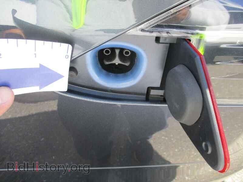 2016 Tesla Model S - VIN: 5YJSA1E46GF139584 - Фото 13