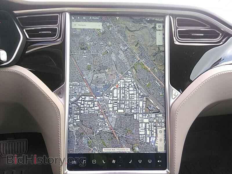2014 Tesla Model S - VIN: 5YJSA1H18EFP60971 - Фото 4