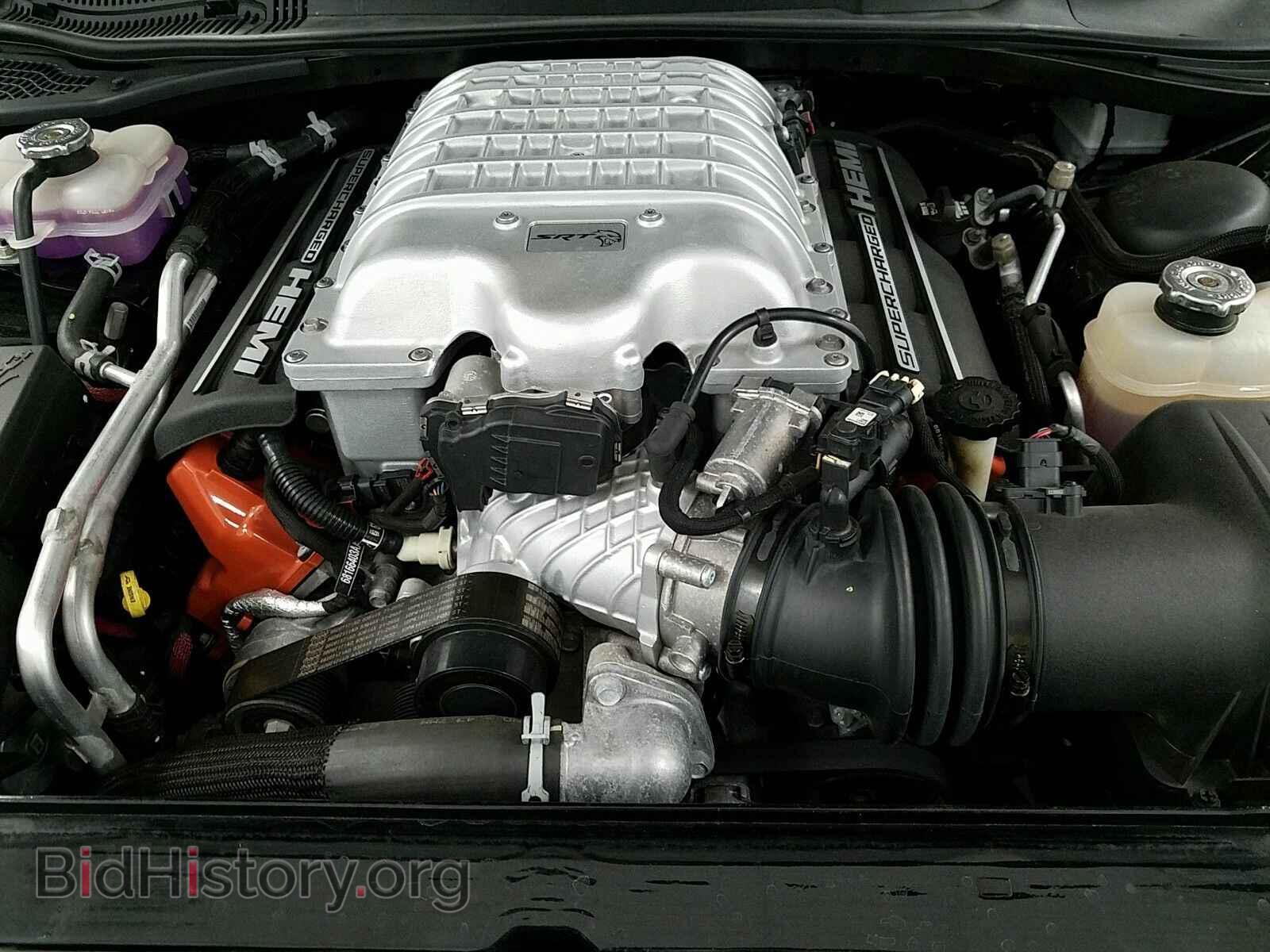 2016 Dodge Challenger - VIN: 2C3CDZC9XGH118048 - Photo 16