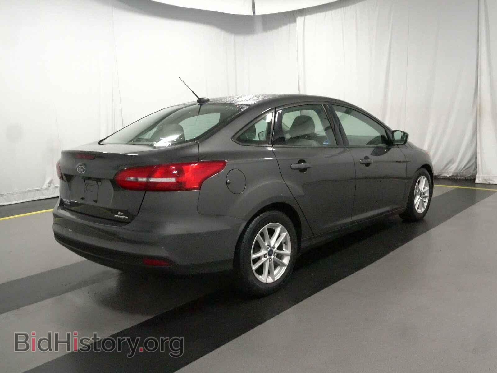 2015 Ford Focus - VIN: 1FADP3F21FL279530 - Фото 4