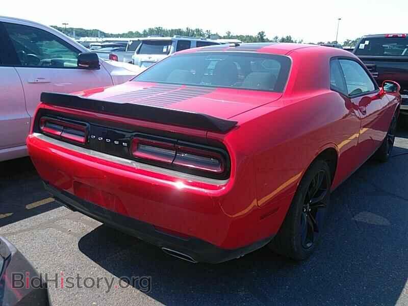2018 Dodge Challenger - VIN: 2C3CDZAG0JH298133 - Фото 2