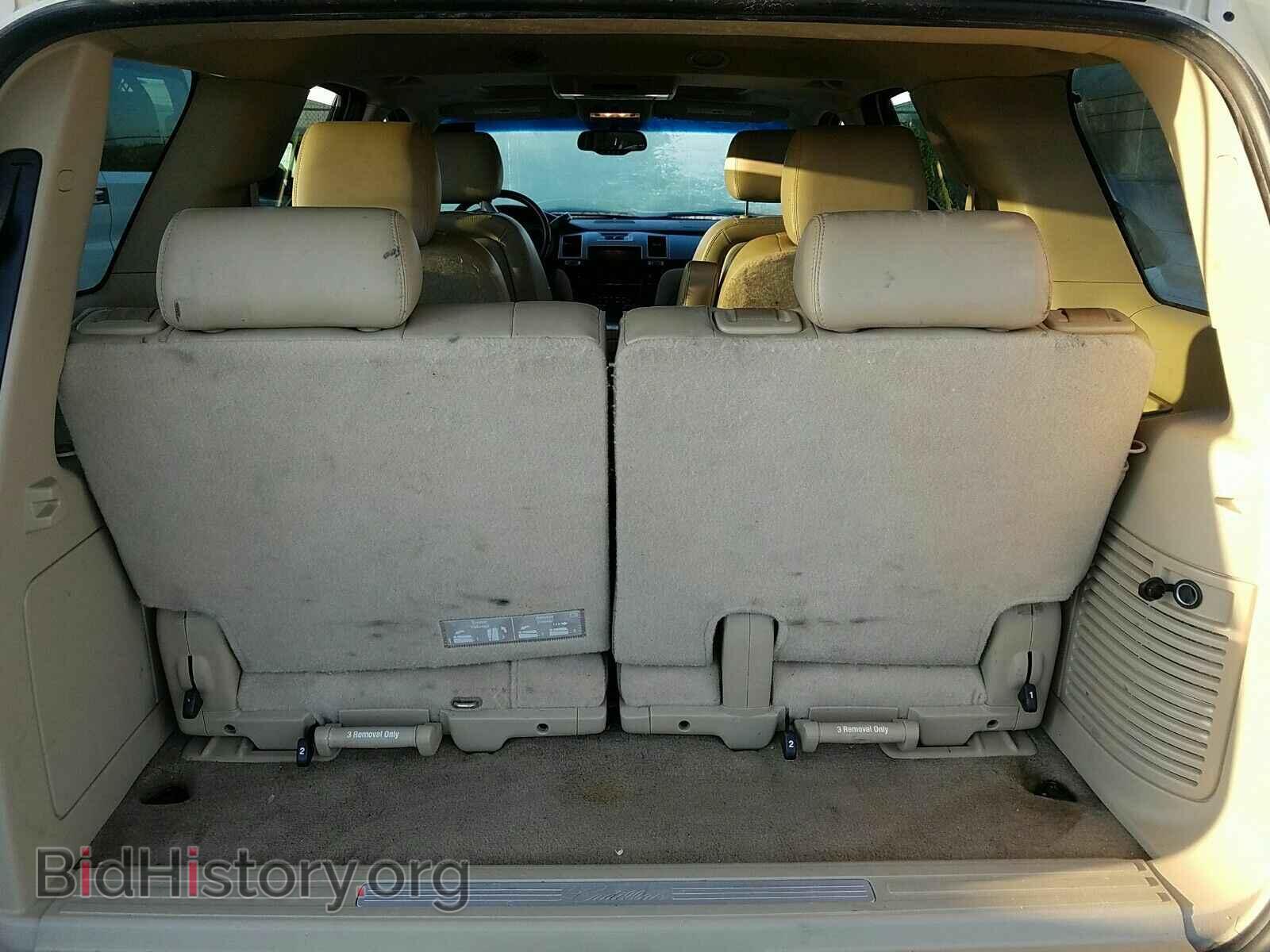 2011 Cadillac Escalade - VIN: 1GYS4CEFXBR127231 - Фото 7