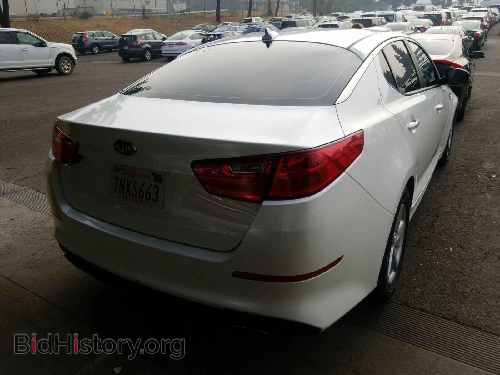 2015 Kia Optima - VIN: KNAGM4A76F5637294 - Photo 2