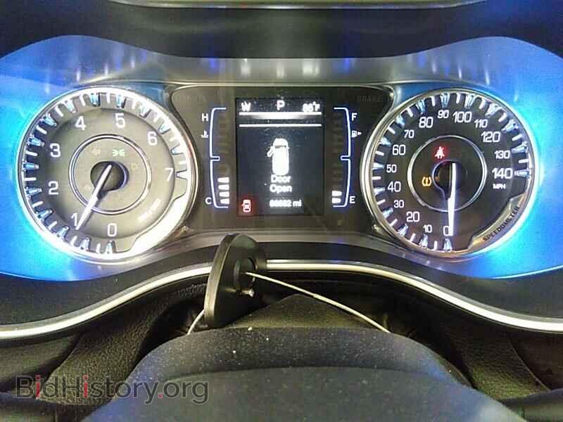 2016 Chrysler 200 - VIN: 1C3CCCAB7GN107649 - Photo 5