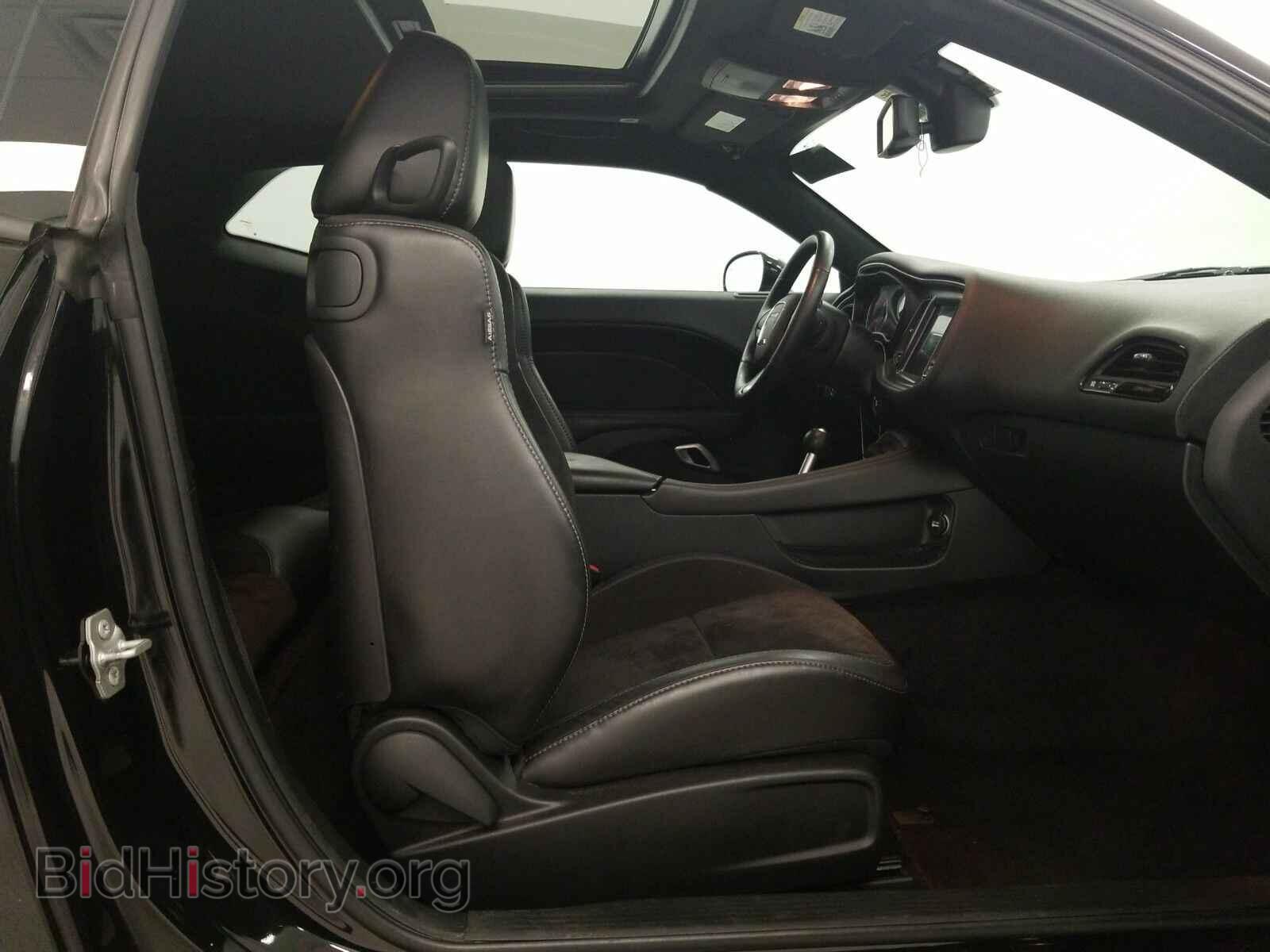 2017 Dodge Challenger - VIN: 2C3CDZFJ2HH656525 - Фото 8