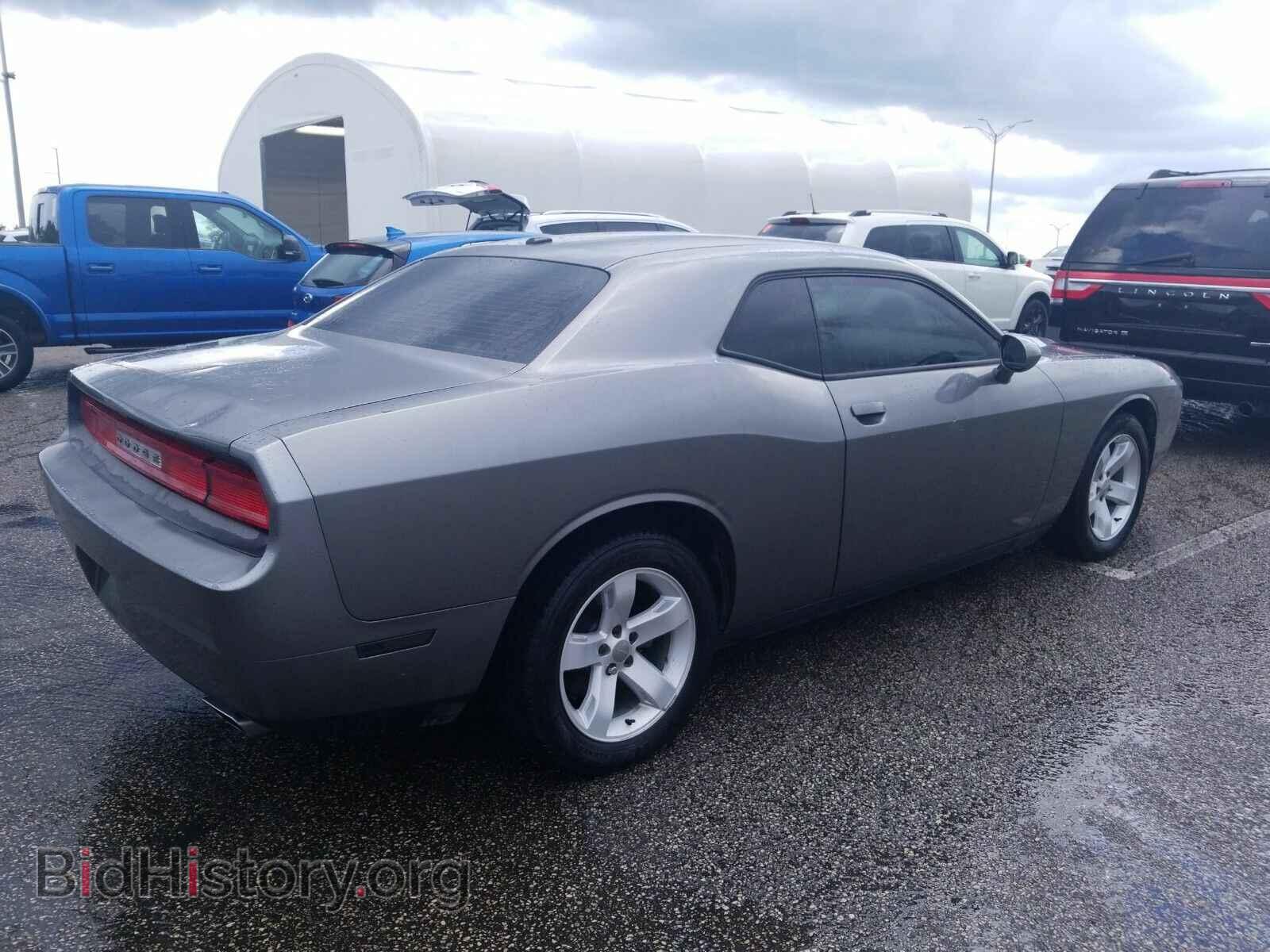 2012 Dodge Challenger - VIN: 2C3CDYAG1CH316474 - Фото 2