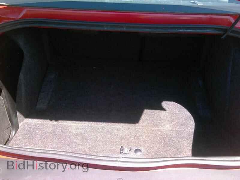 2010 Dodge Challenger - VIN: 2B3CJ7DW4AH119282 - Photo 7