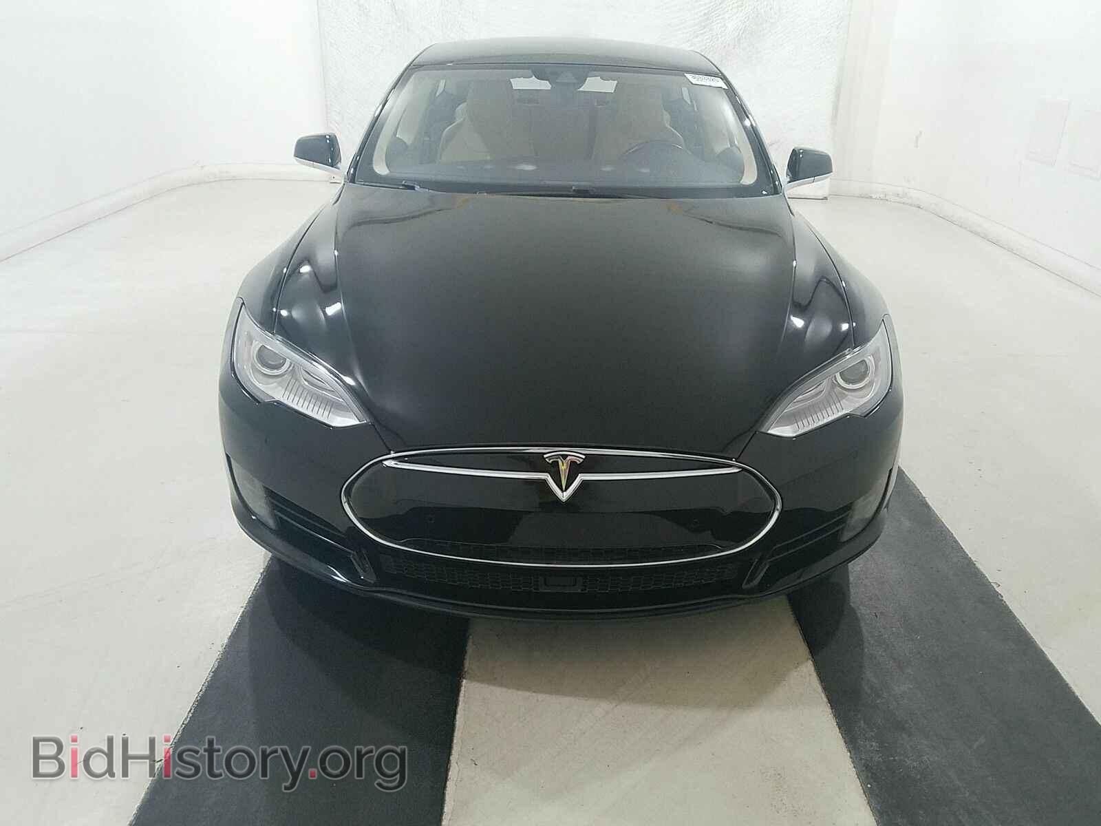 2015 Tesla Model S - VIN: 5YJSA1E24FF106953 - Photo 2