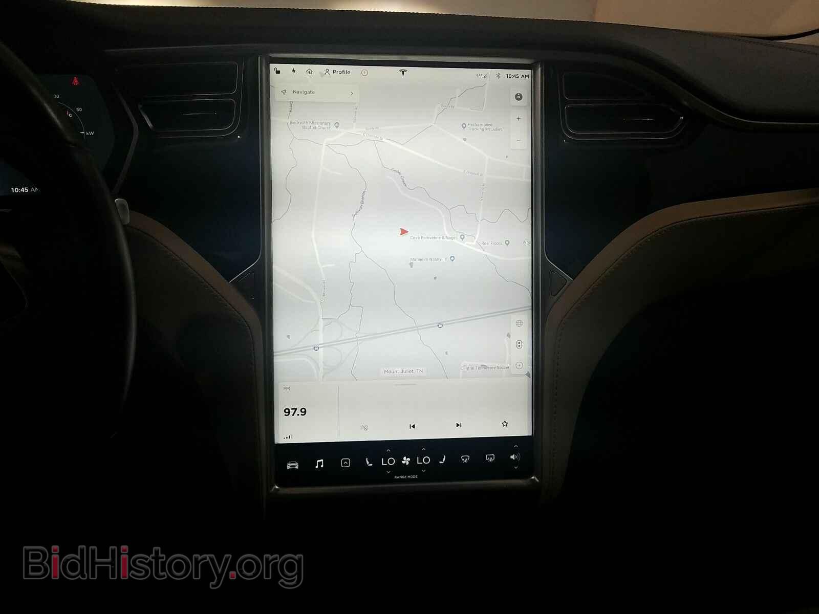 2015 Tesla Model S - VIN: 5YJSA1E24FF106953 - Photo 11
