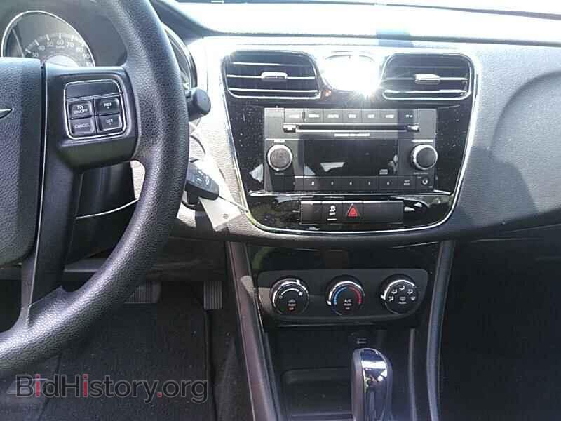 2013 Chrysler 200 - VIN: 1C3CCBABXDN669339 - Фото 4