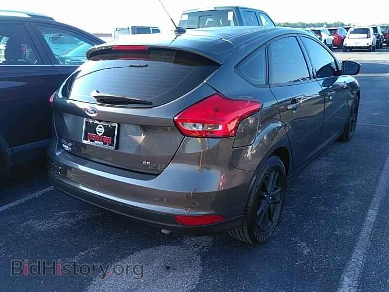 2018 Ford Focus - VIN: 1FADP3K22JL281740 - Фото 2