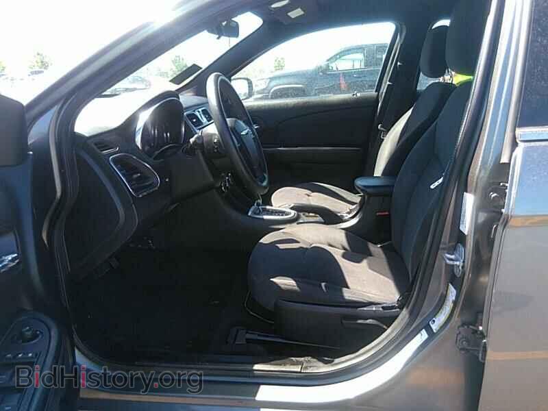 2012 Chrysler 200 - VIN: 1C3CCBAB5CN292109 - Фото 3