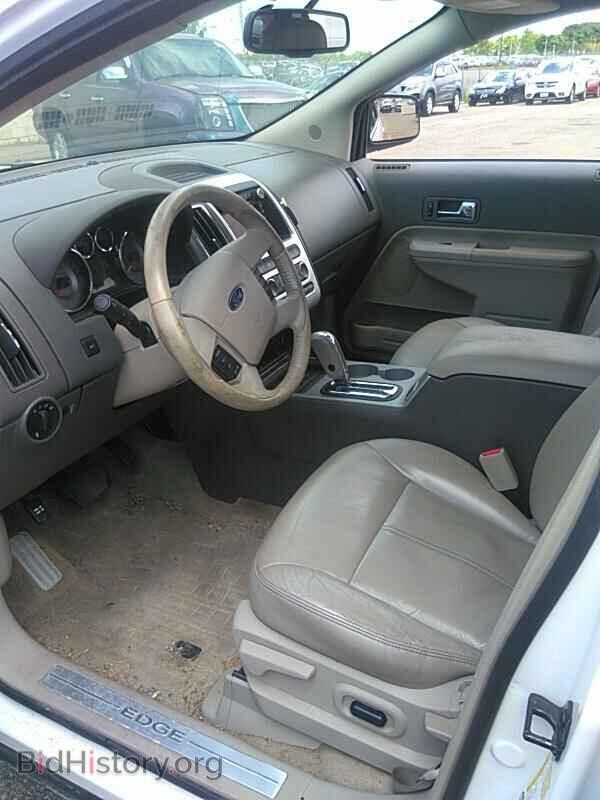 2010 Ford Edge - VIN: 2FMDK4KC4ABB73123 - Фото 3
