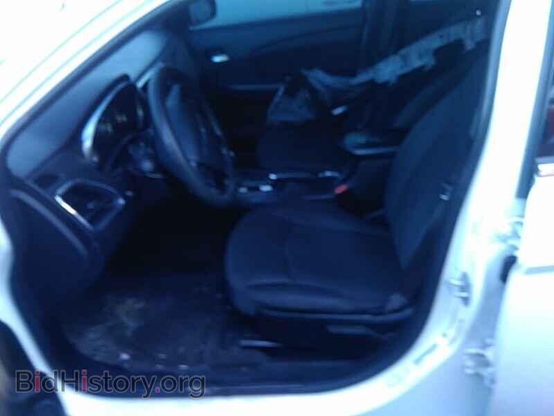 2014 Chrysler 200 - VIN: 1C3CCBAB5EN231426 - Фото 3