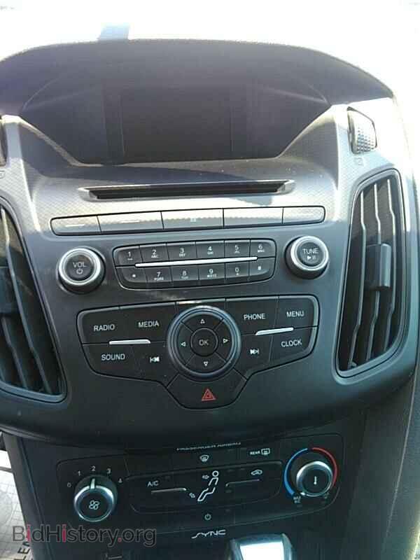 2015 Ford Focus - VIN: 1FADP3K24FL383354 - Фото 4