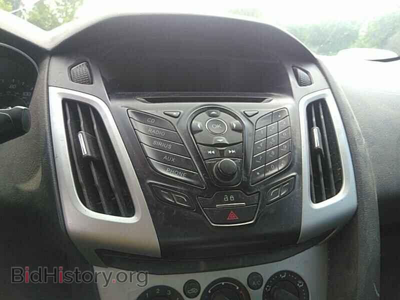 2013 Ford Focus - VIN: 1FADP3F21DL131035 - Фото 4