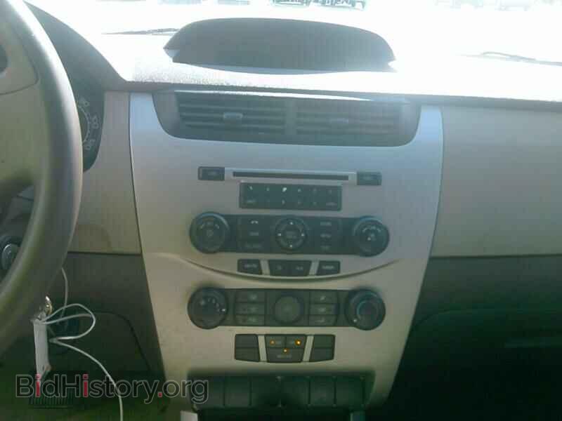 2008 Ford Focus - VIN: 1FAHP34N38W151435 - Фото 4