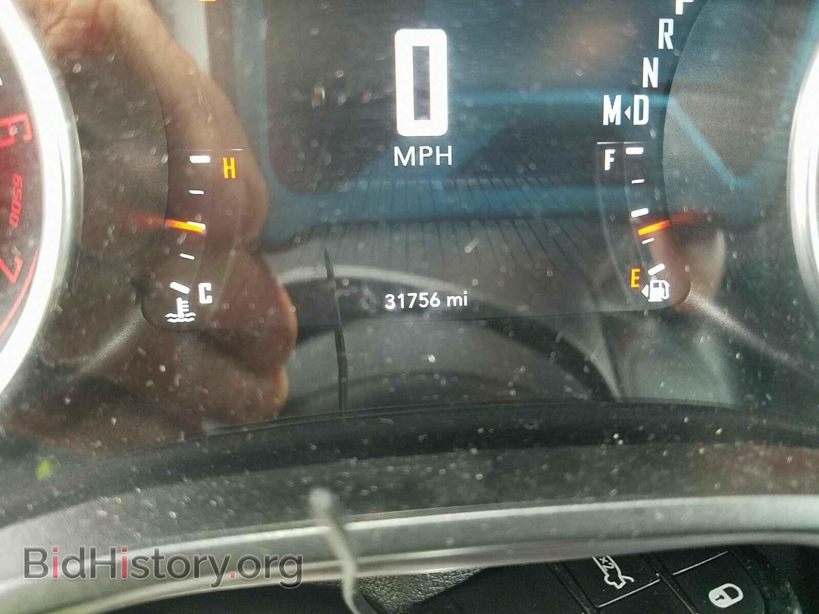 2018 Dodge Challenger - VIN: 2C3CDZBT8JH223336 - Photo 5