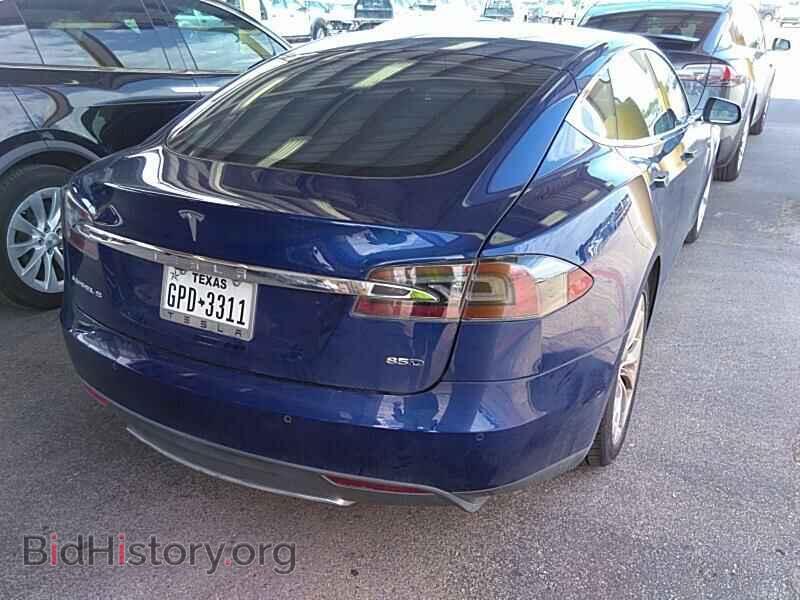 2015 Tesla Model S - VIN: 5YJSA1E21FF112712 - Photo 2
