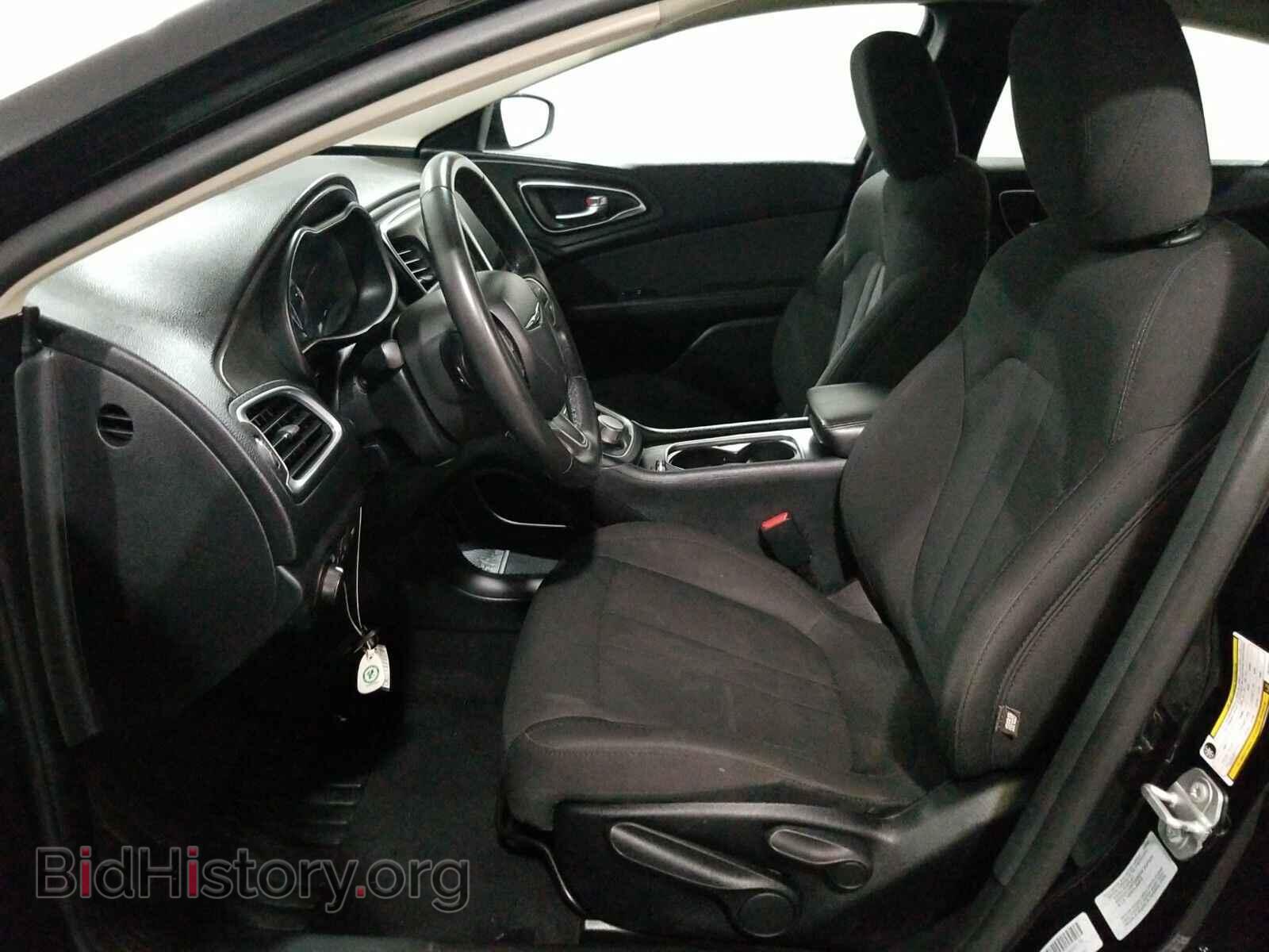 2016 Chrysler 200 - VIN: 1C3CCCFB3GN182745 - Фото 7