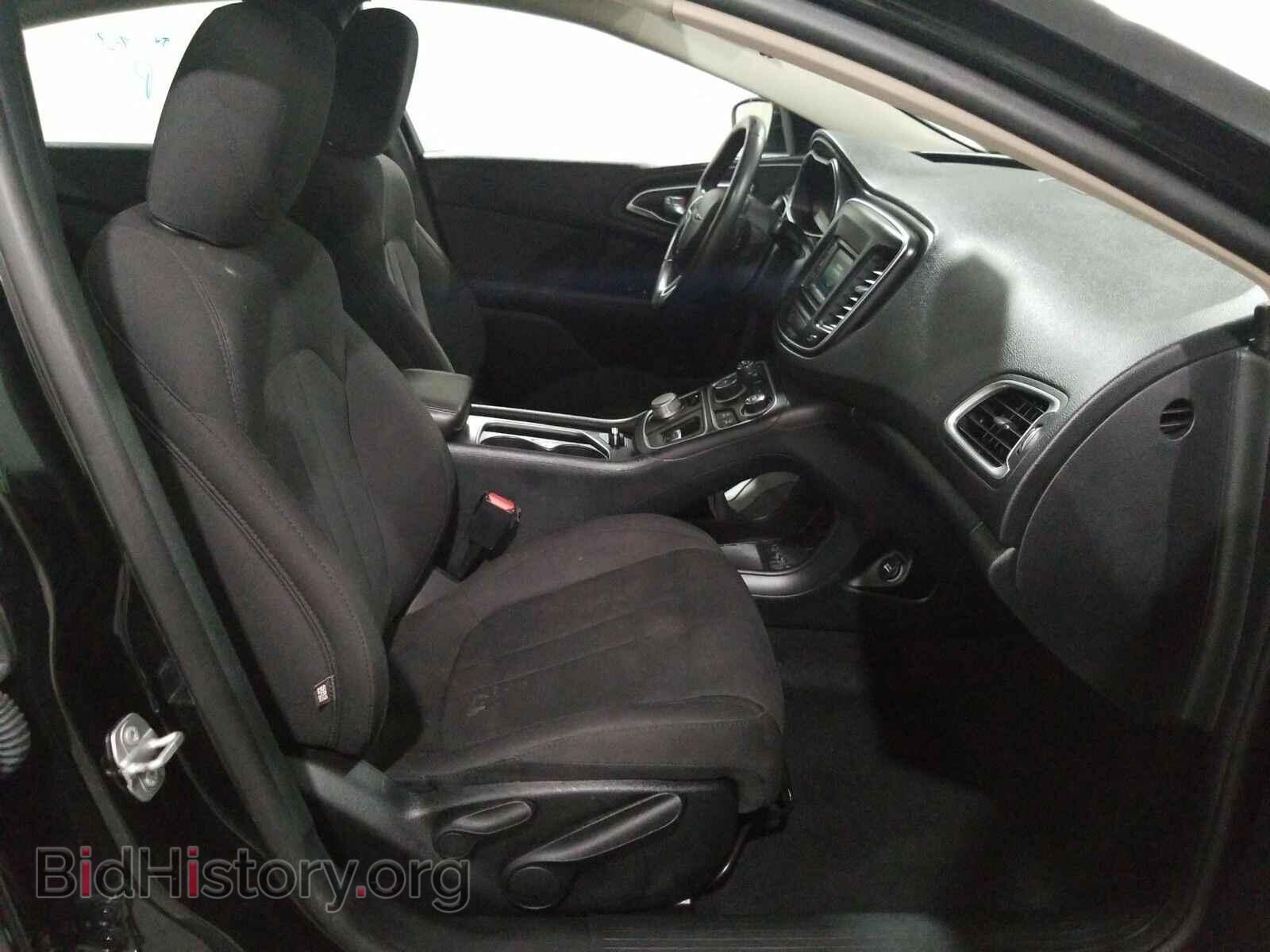 2016 Chrysler 200 - VIN: 1C3CCCFB3GN182745 - Фото 8