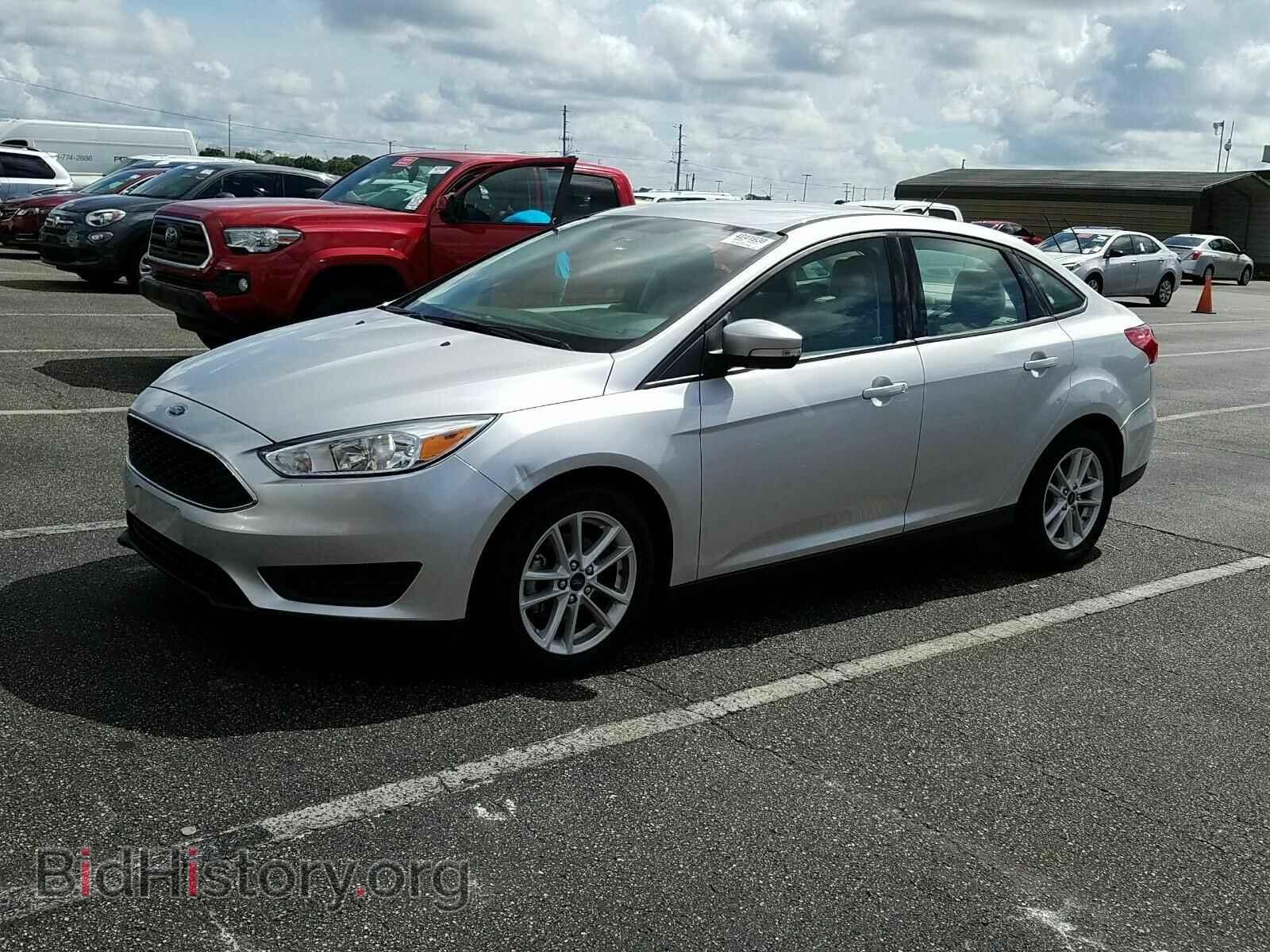 Photo 1FADP3F24HL225769 - Ford Focus 2017