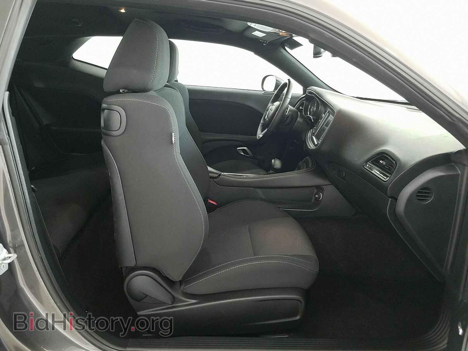 2016 Dodge Challenger - VIN: 2C3CDZFJ9GH137423 - Фото 8